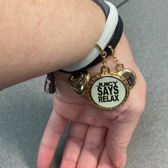 Juicy Couture Stretch Elastic Rubber Band Bracelet's Set of 3 (NEW) Y2K - Picture 8 of 8